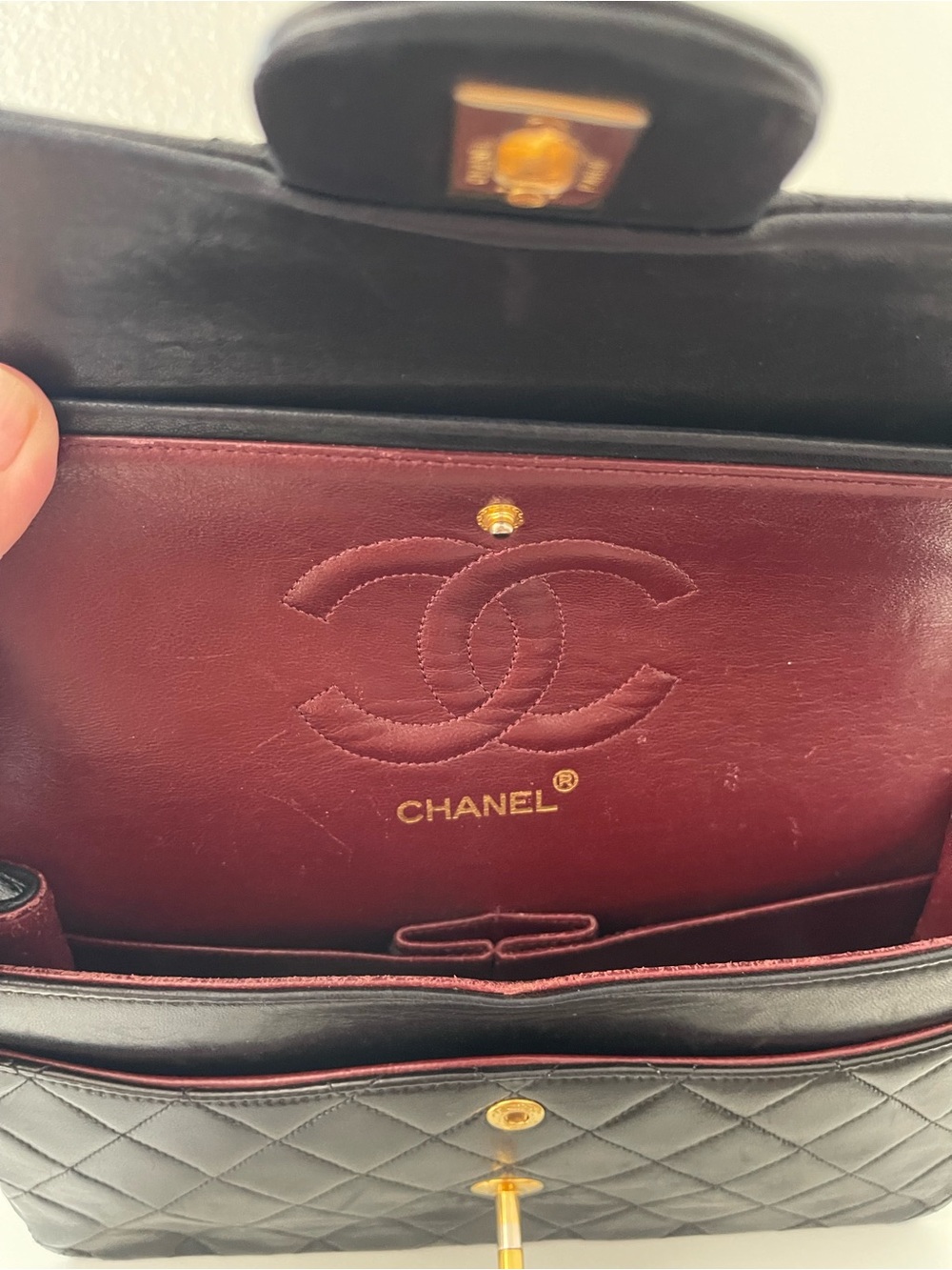 CHANEL Vintage Medium Flap - Picture 8 of 12